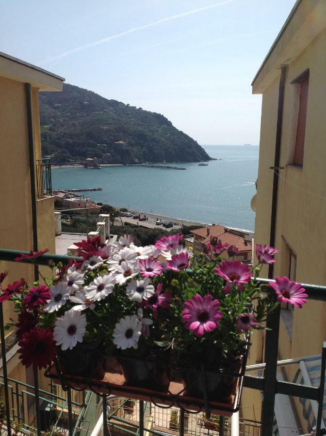 Calipso Apartment Levanto Exterior photo
